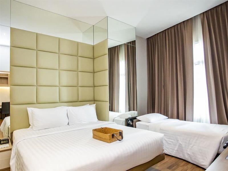 V Residence Бангкок Экстерьер фото