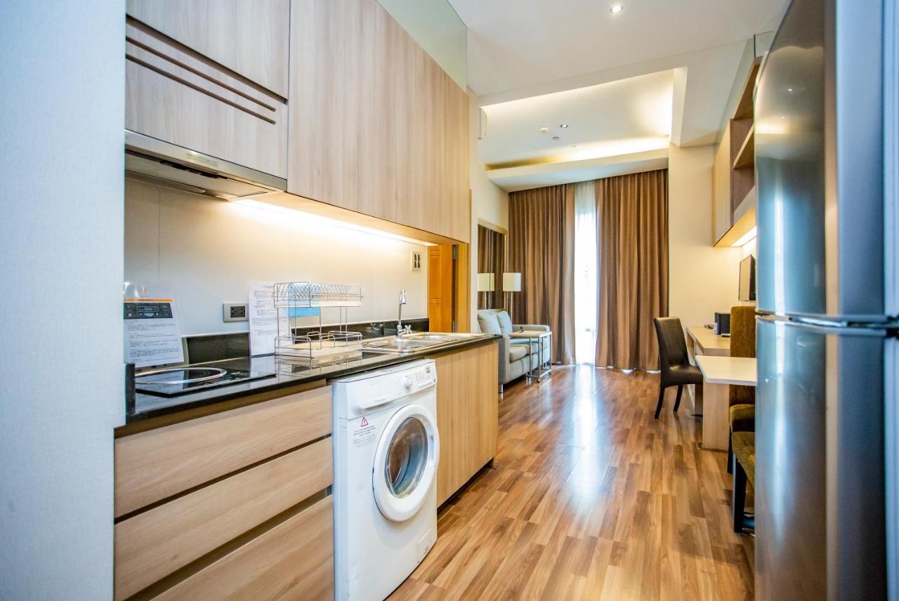 V Residence Бангкок Экстерьер фото